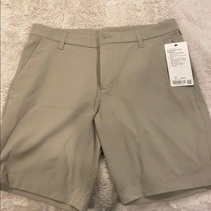 Lululemon commission short classic 9”